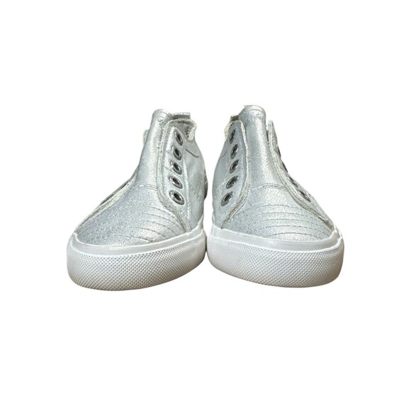 Blowfish Malibu Play Metallic Silver Slip On Sneakers Size 5 Distressed Style - Picture 5 of 7